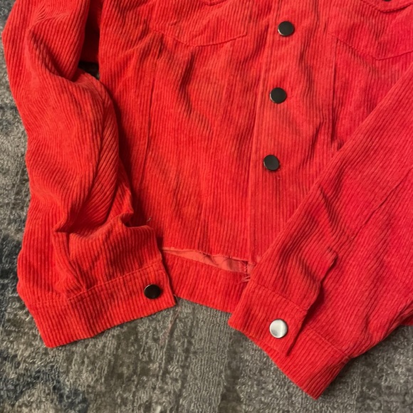 Women’s red light weight corduroy jacket. Size small - Picture 3 of 3